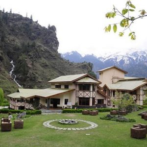 Family Hotels in Manali Adding to the Increasing Fervour of Holidaying