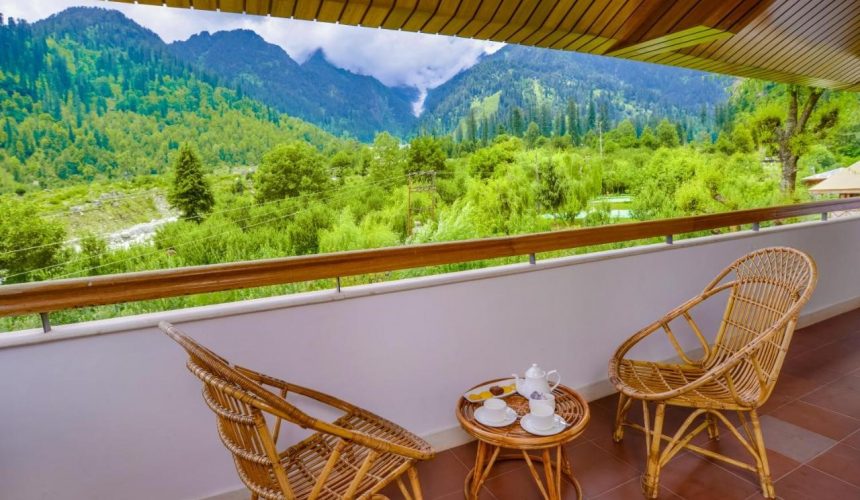 Planning your summer vacation? Book a Riverside Resort only. Here’s why!