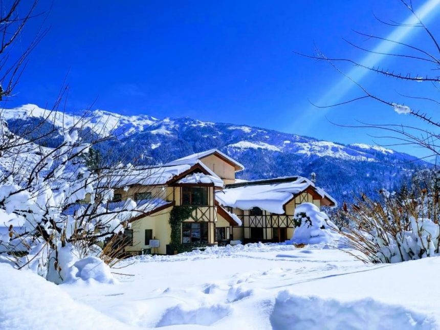 Embrace the Lap of Luxury: Experience Unforgettable Skiing at Solang Valley Resort