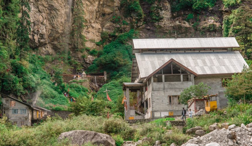 How to Travel Smart: Budget Tips & Hidden Gems Around Solang Valley